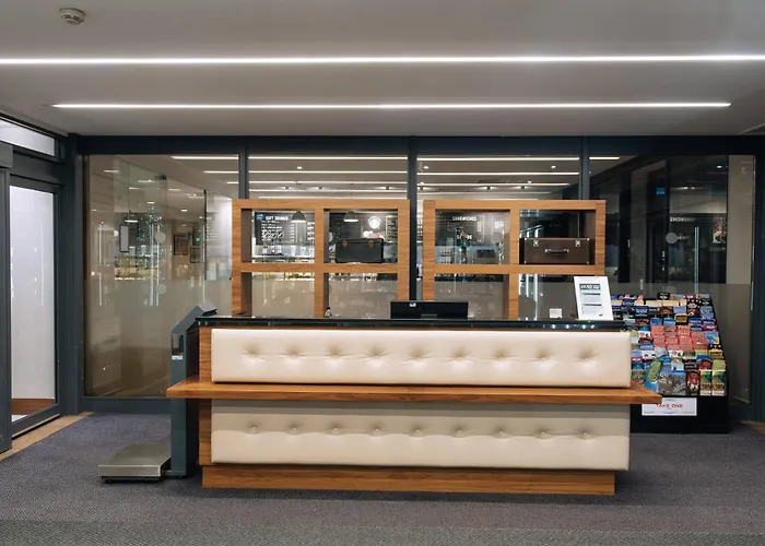 Renaissance London Heathrow Hotel