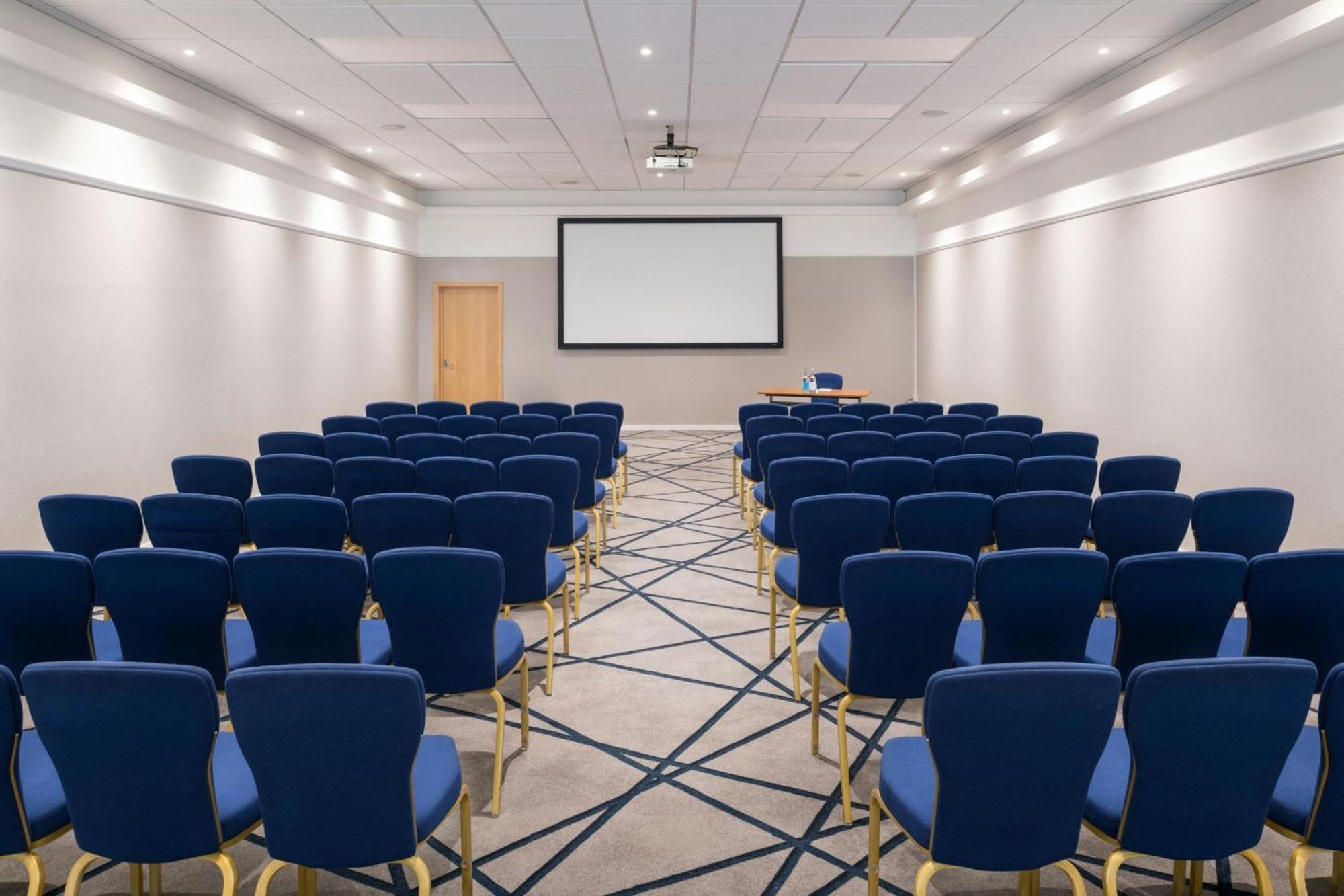 Renaissance London Heathrow 4* Harlington (Greater London)